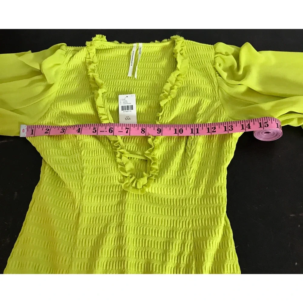 By Anthropologie Deep V Puff Sleeve Bodysuit XXS Green Smocked NWT